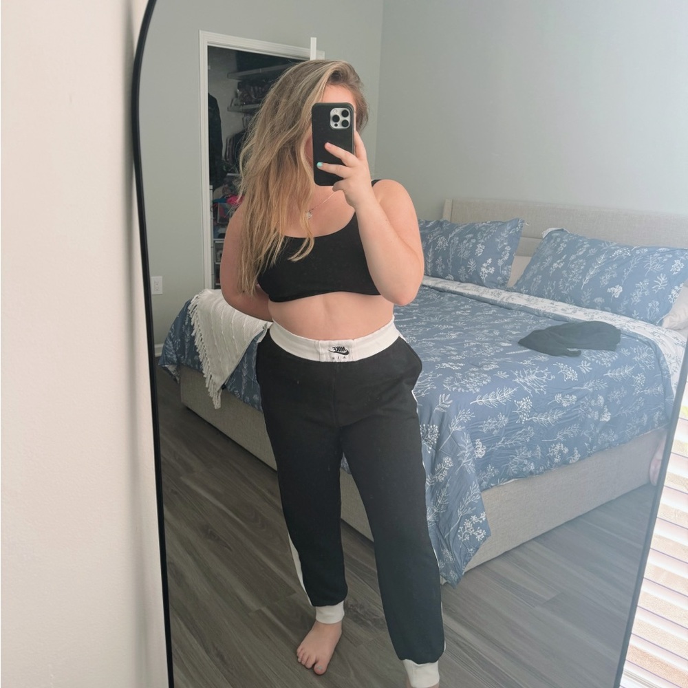 Nike sweatpants